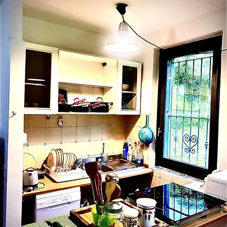 The Sisters' House, Con Giardino Zona Bellagio * Magreglio