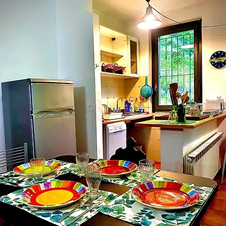 Holiday home The Sisters' House, Con Giardino Zona Bellagio *